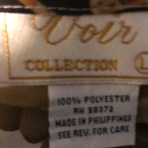 Women Wrap Around Skirt with Tie and Button Waist - Picture 7 of 7